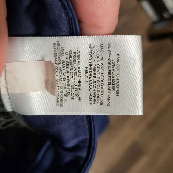 Express Womens Ultimate Chino, Straight leg, Mid Rise Size 4 Regular - Picture 7 of 7